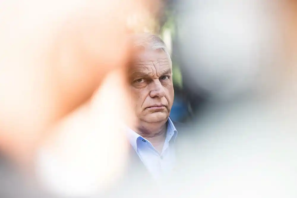 Orban pozvao pristalice na otpor, glavni tužilac podnio ostavku