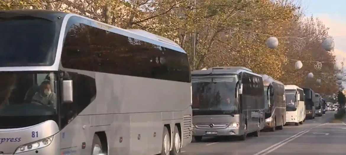 Policija sprovela akciju „Autobus“: Kažnjene firme iz Albanije, Sjeverne Makedonije i Crne Gore