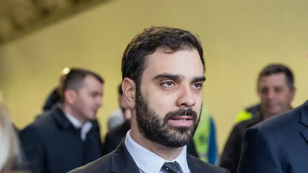 Radulović: Dvojica naših pomoraca se uspješno iskrcali sa broda koji je zaplijenila IRGC i krenuli kući
