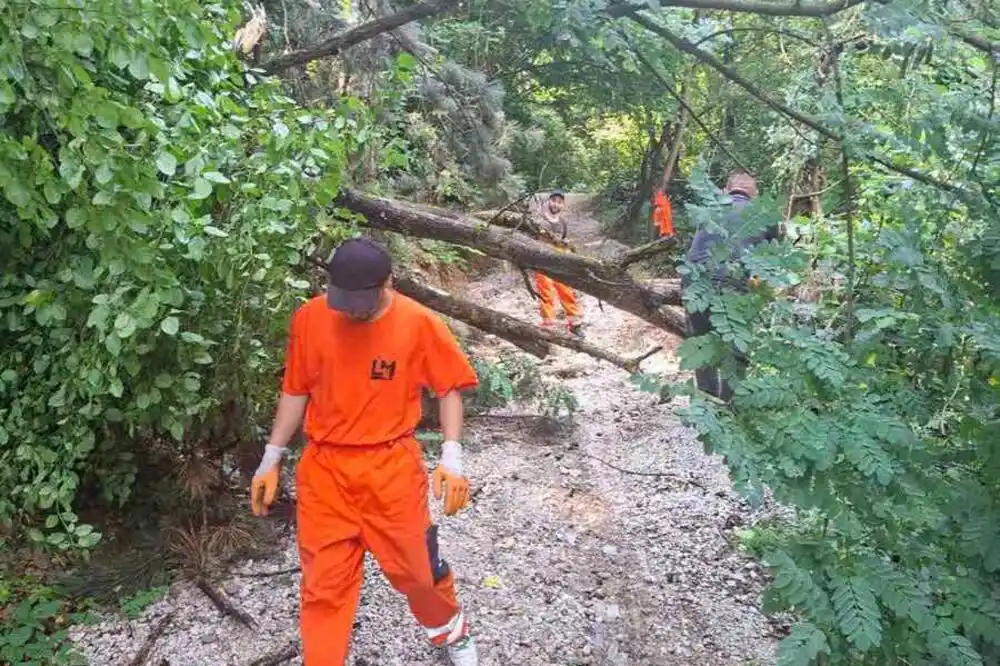 Sanirane posljedice nevremena u Bijelom Polju: Staza Vrnjik ponovo bezbjedna za građane