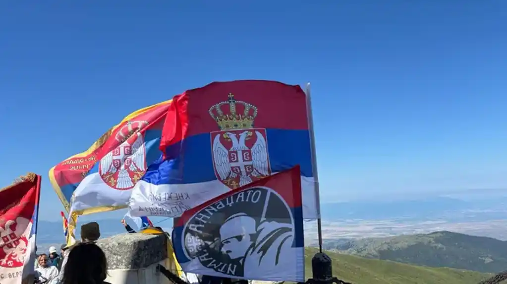 Sjećanje na heroje velikog rata: Položen vijenac na Kajmakčalanu – poruka poštovanja prema slavnoj istoriji Srbije