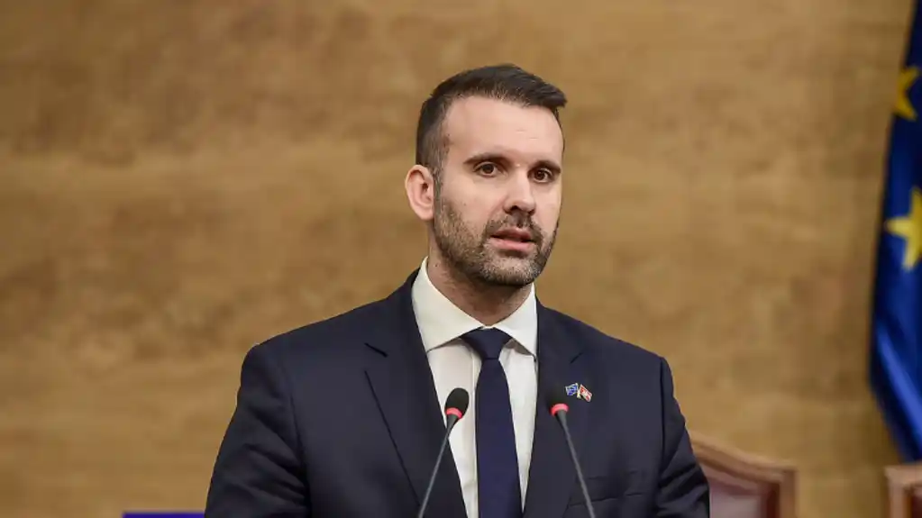 Spajić predložio amandman na Zakon o Vladi: Potpredsjednik ne može biti biti ministar