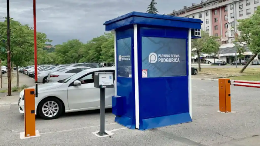 U ponedjeljak besplatan parking na većini parkirališta