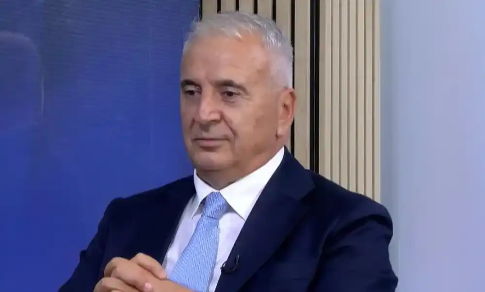 Đurović: Uskoro rekonstrukcija Vlade, novi ministri iz NSD-a Radoš Zečević i Jole Vučurović