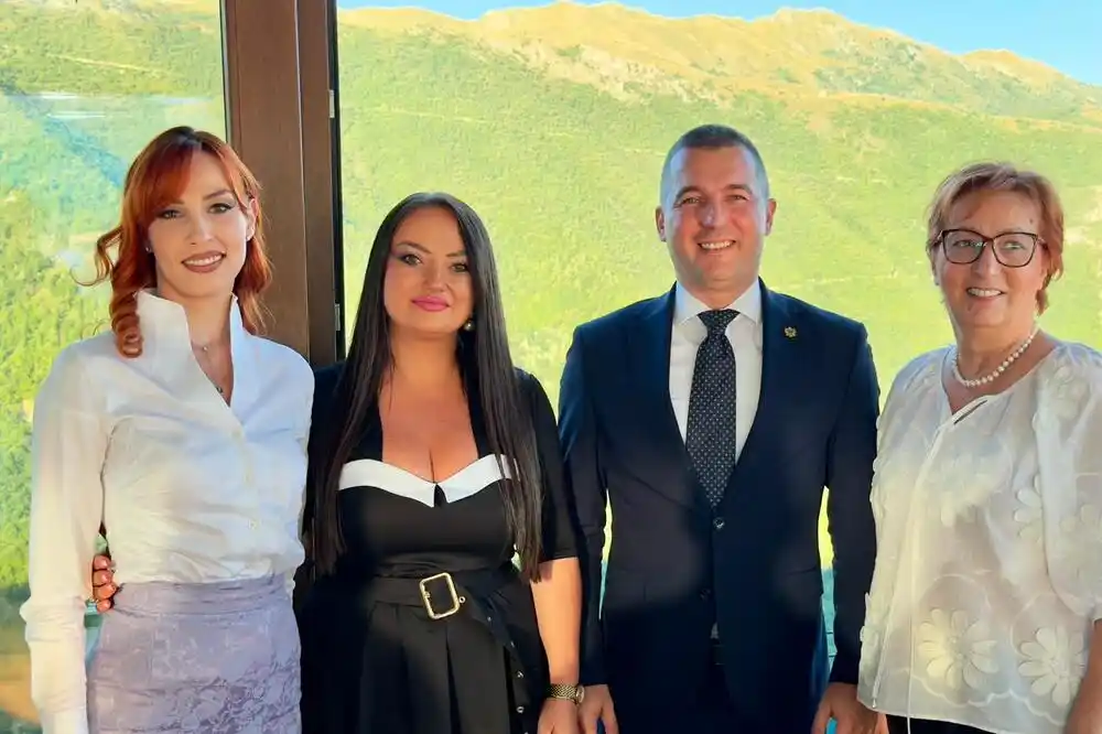 Valentina Minić poslanica umjesto Zdenke Popović, Demokrate predlažu Anđelu Vojinović za potpredsjednicu Skupštine