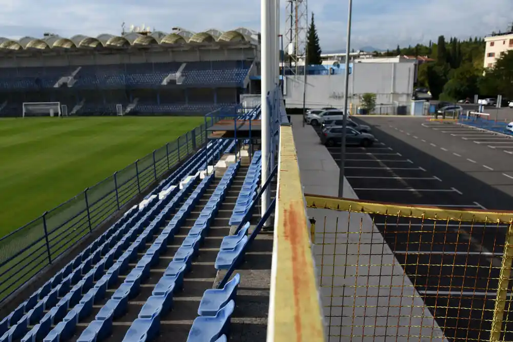 Vlada otkupljuje preko hiljadu kvadrata zemljišta za rekonstrukciju Istočne tribine Gradskog stadiona
