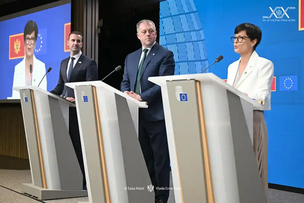 Zatvorena još dva poglavlja, Hrvatska blokirala treće