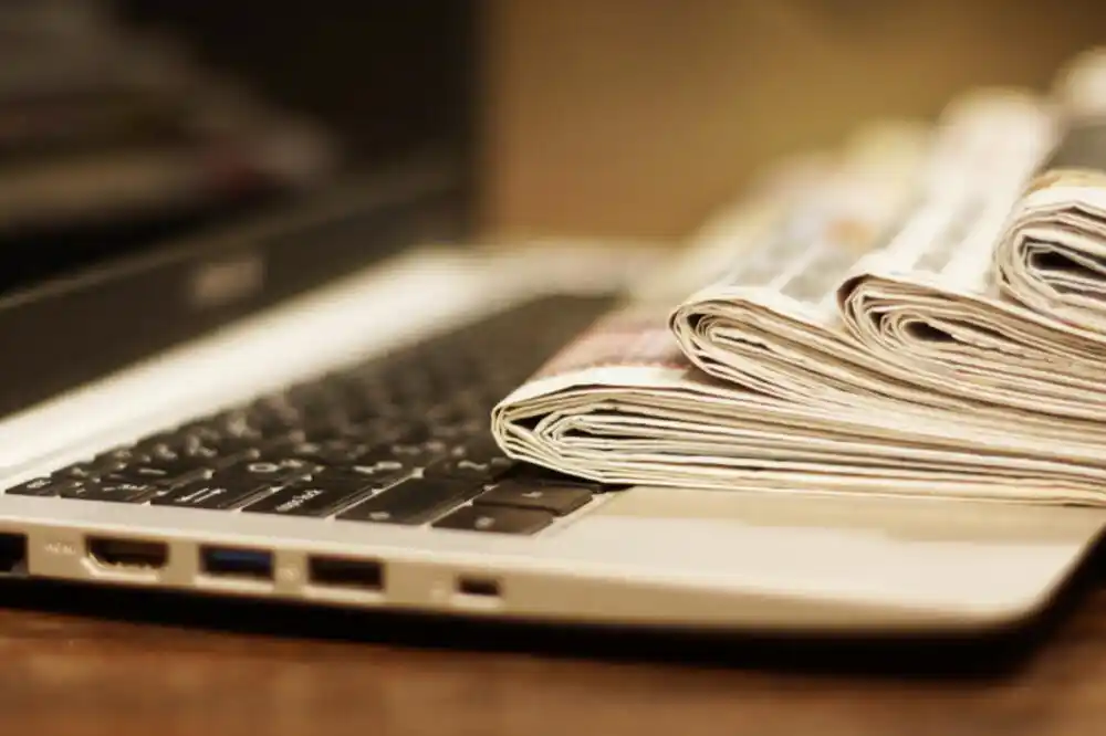 Alpak preuzeo portal Nova.rs, „Radar“, „Danas“, televizije Novu i N1, smijenjeni svi direktori