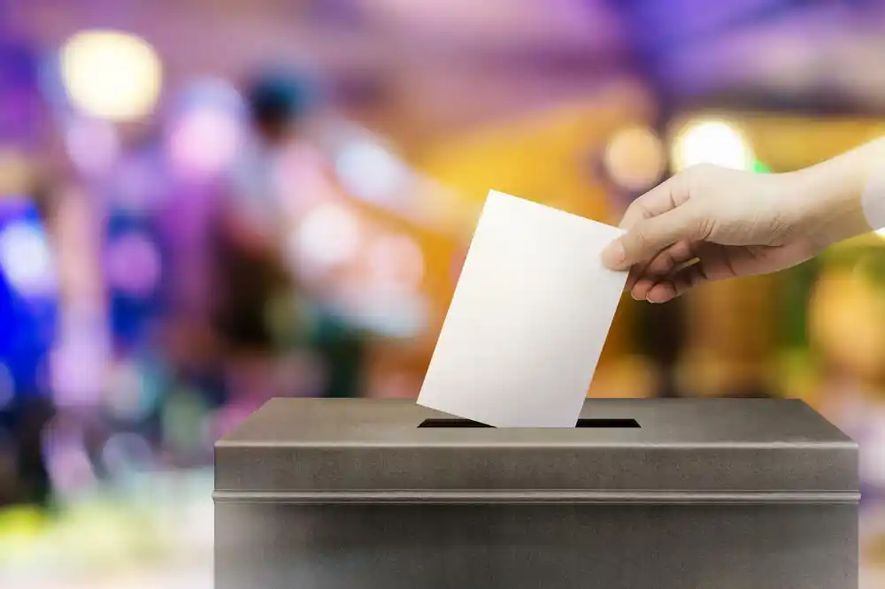 Analiza BIRODI: Da su danas izbori Studentska lista bi osvojila 48,5 odsto, a Vučić 38,6