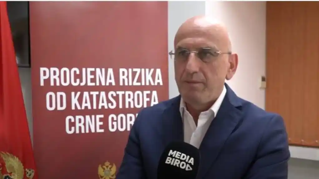 Bešović: Situacija na požarištu kod Herceg Novog dosta stabilnija, stanje se može promijeniti zbog vjetra