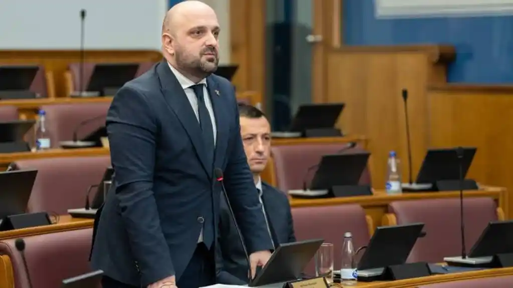 Božović: Ustavnim amandmanima ispunjavamo gotovo deceniju stare preporuke EK