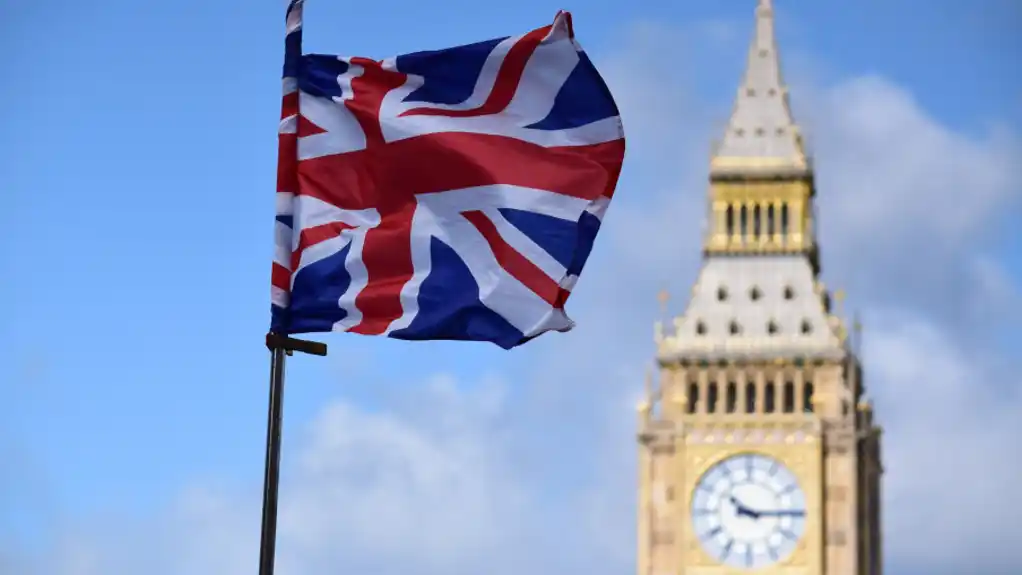Britanija uvela nove sankcije Rusiji: Na meti brodovi, banke i brodarska kompanija