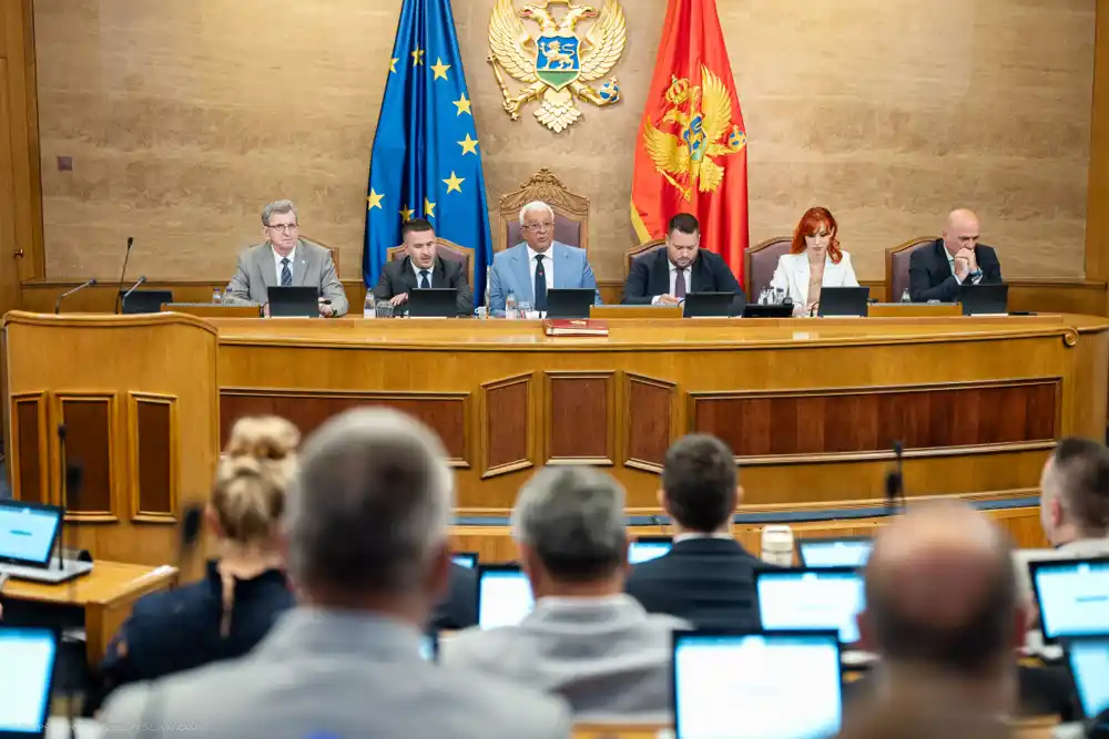Danas nastavak vanrednog zasijedanja Skupštine