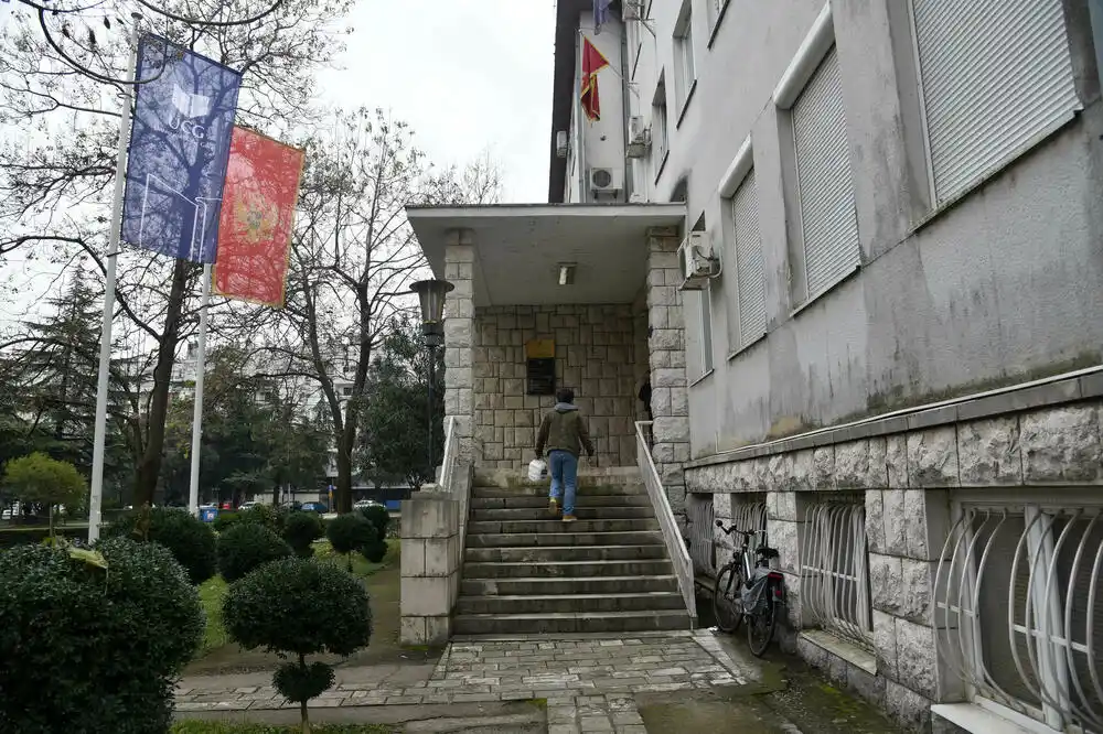 Fond za OSI bankrotirao, sve potrošili već do jula