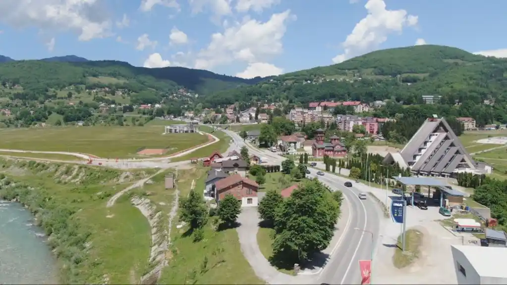 Gradio bez dozvole, zauzeo državno zemljište: Krivična prijava protiv Mojkovčanina