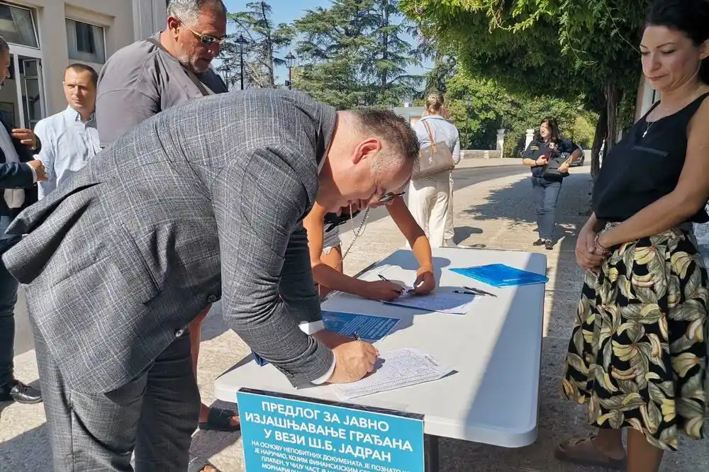 Katić: Ne možemo prihvatiti da „Jadran“ poslije toliko godina ode iz Boke kotorske