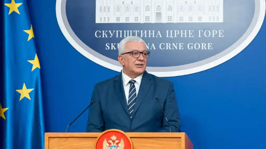 Mandić: Zločini totalitarizma ne smiju biti zaboravljeni ni relativizovani
