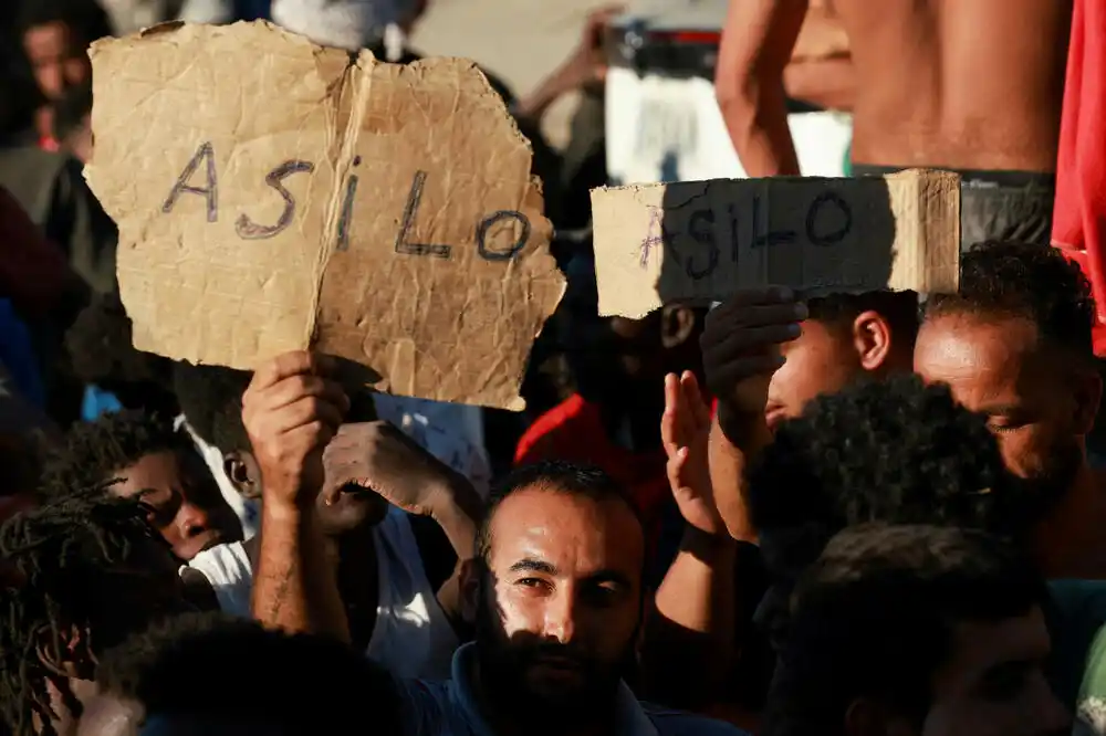 Ministri EU pozivaju na strožu migracionu politiku nakon krize u Seuti