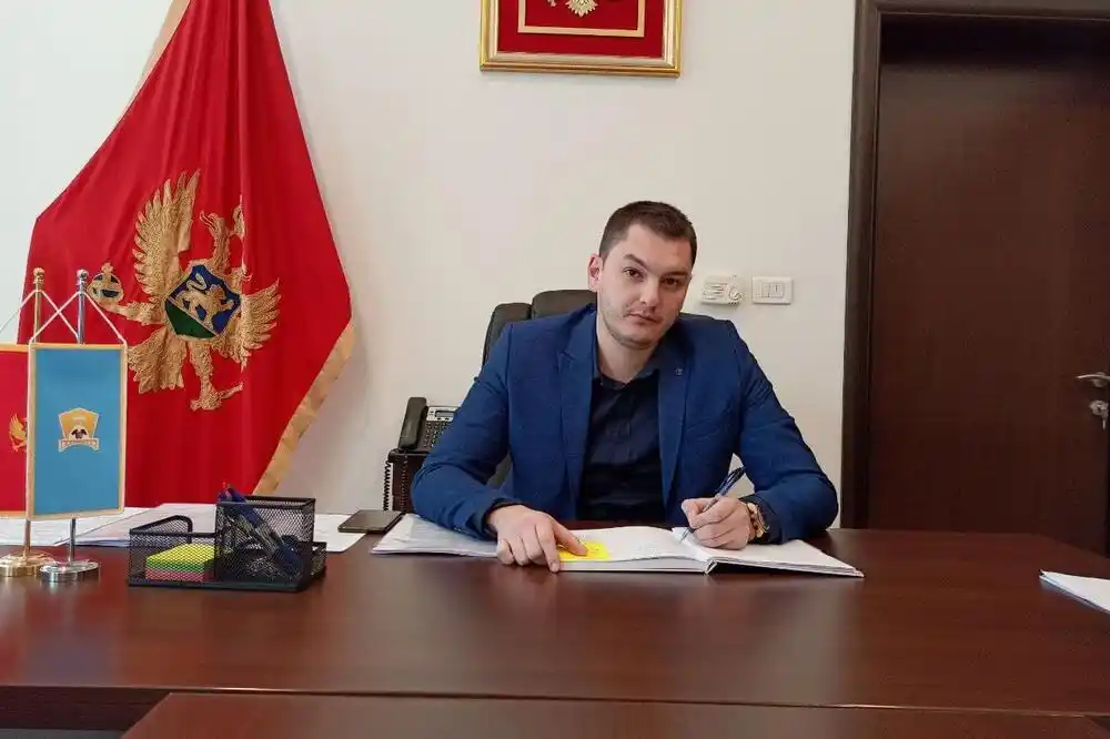 Mojkovac može odmah pod prinudnu upravu: Istekli rokovi za izbor novog gradonačelnika i skraćenje mandata SO