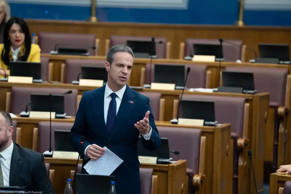 Mugoša: Troškovi života drastično porasli i značajno su obezvrijedili porast primanja građana