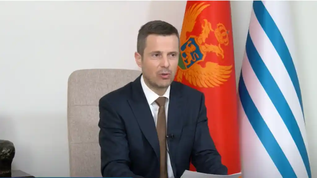 Mujović: Nije nam cilj da kažnjavamo, već da Podgorica bude uređenija, sigurnija i odgovornija