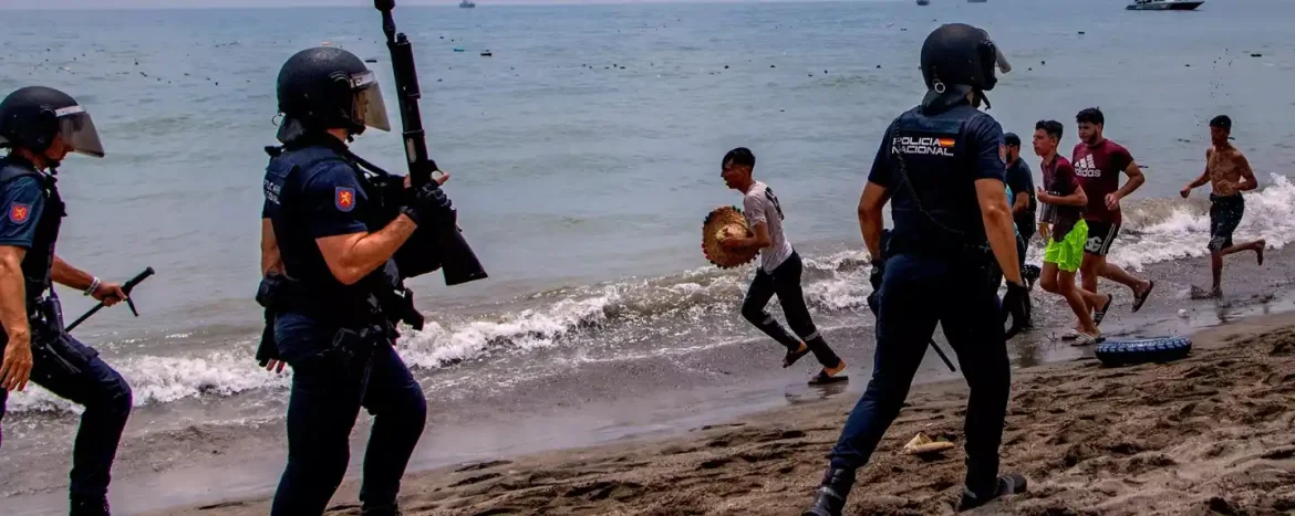 Novi pokušaj upada na španski granični prelaz Melilja, migranti rastjerivani suzavcem