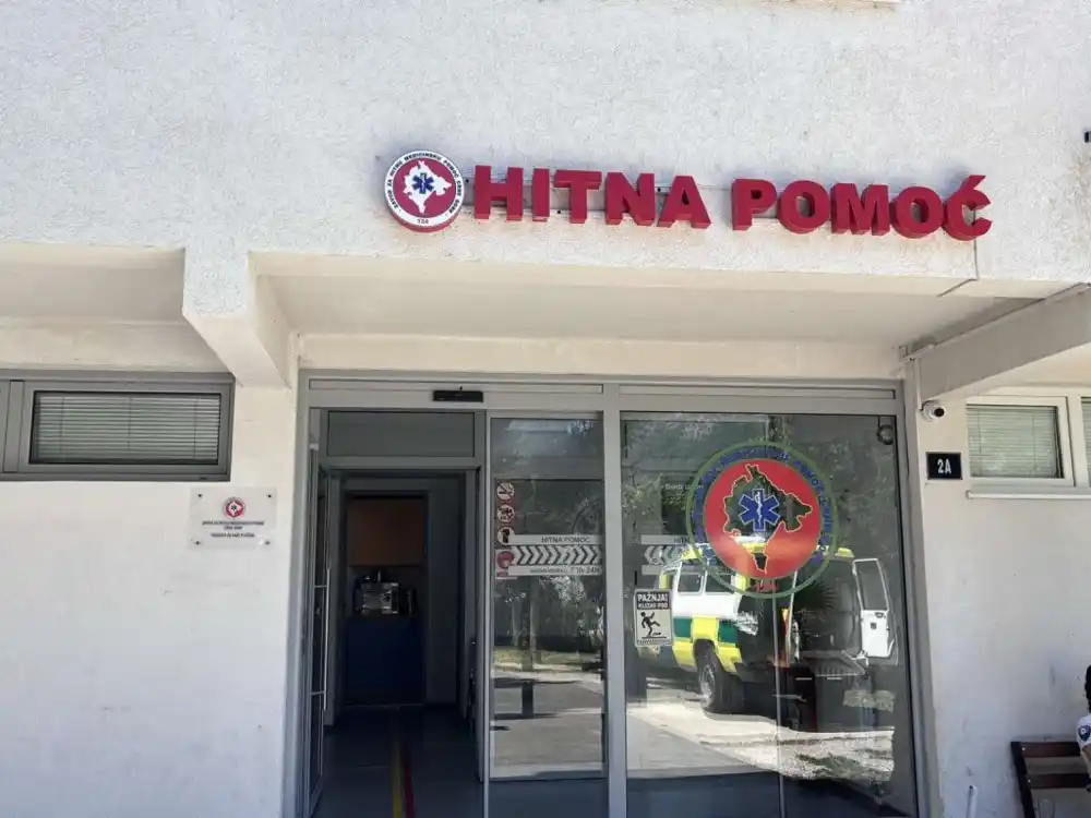 Osumnjičeni za namjerno udaranje automobilom u ulaz Hitne pomoći u Plužinama dobio pritvor do 30 dana