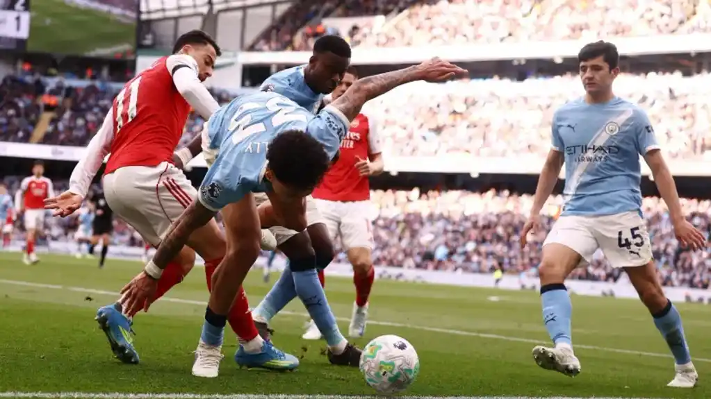Pauzi je kraj, Arsenal i Siti u klinču za prvi trofej sezone