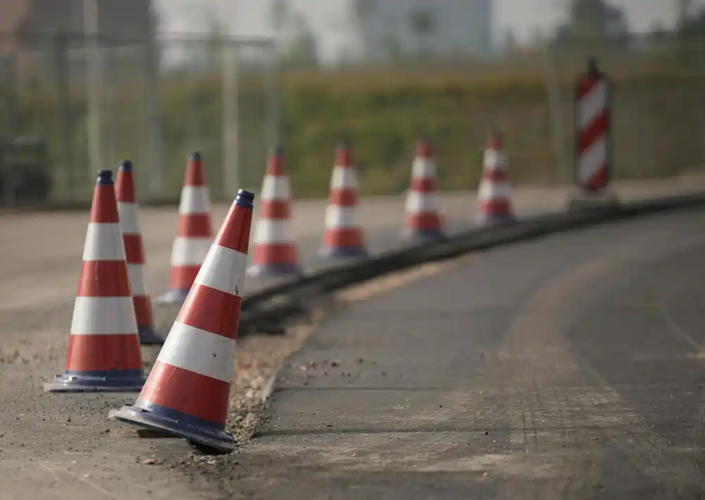 Pažnja vozačima: Brojne obustave i izmjene režima saobraćaja