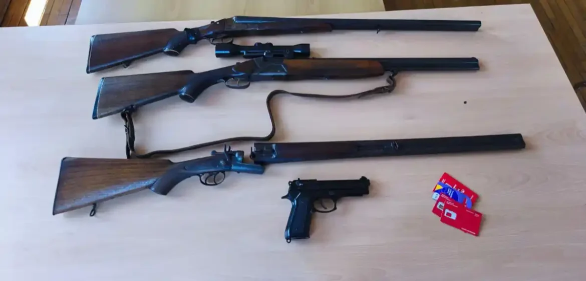 Pretres na Cetinju: Policija pronašla tri puške i pištolj