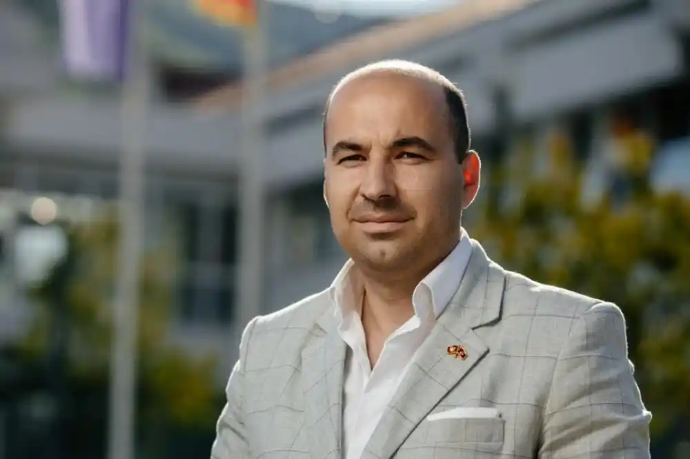 Rađenović: Turistička sezona ogolila sve propuste Vlade, Crna Gora gubi konkurentnost