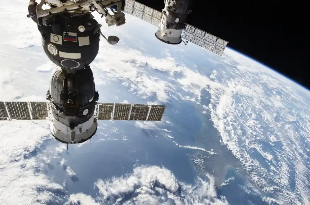 Ruski Starlink prijeti da prenese rat u svemir: Stiže mreža Rassvet