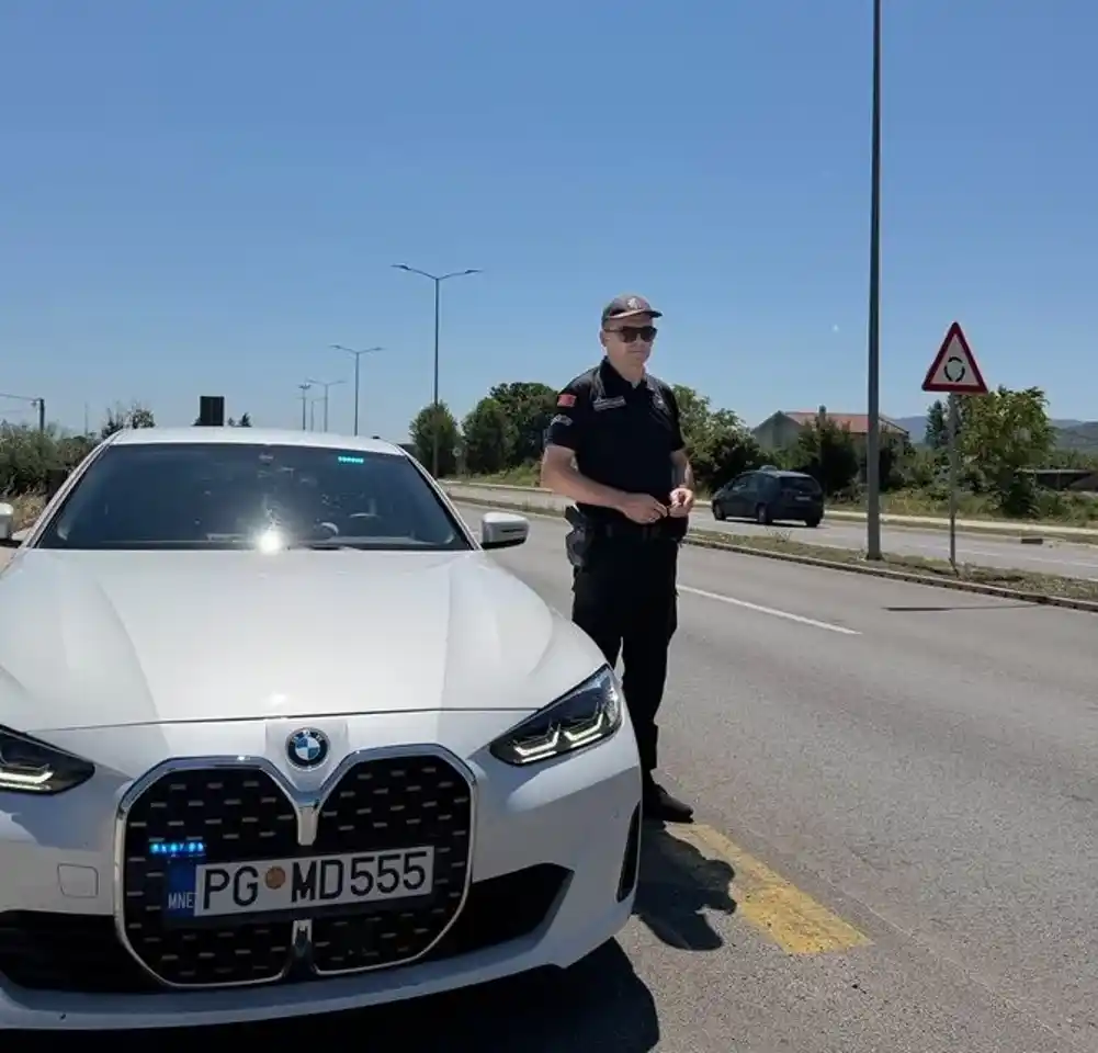 Uhapšen Rožajac: Pijan vozio šleper na putu Podgorica – Cetinje