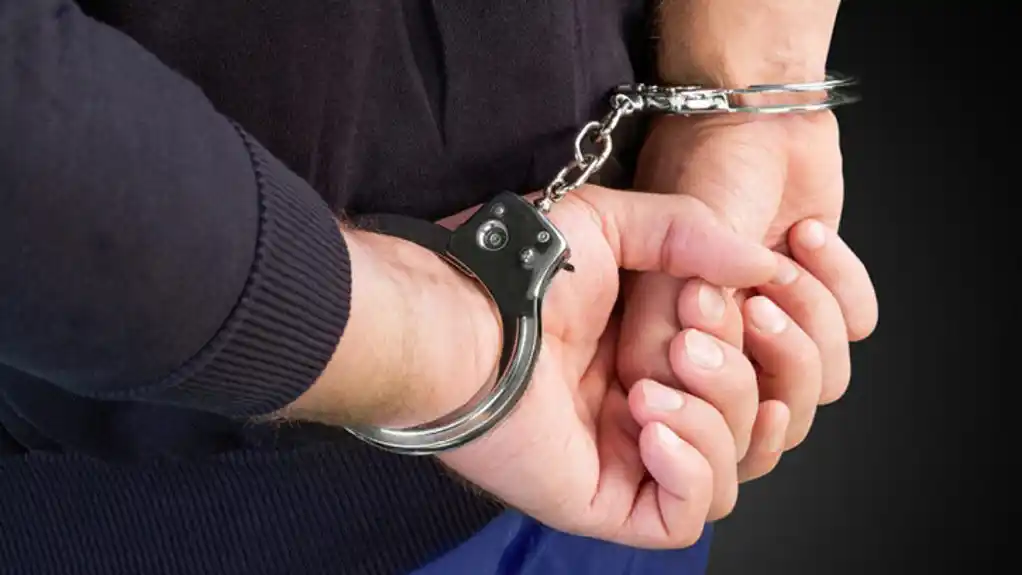 Uhapšena još jedna osoba koja je učestvovala u paljenju auta policijskog službenika