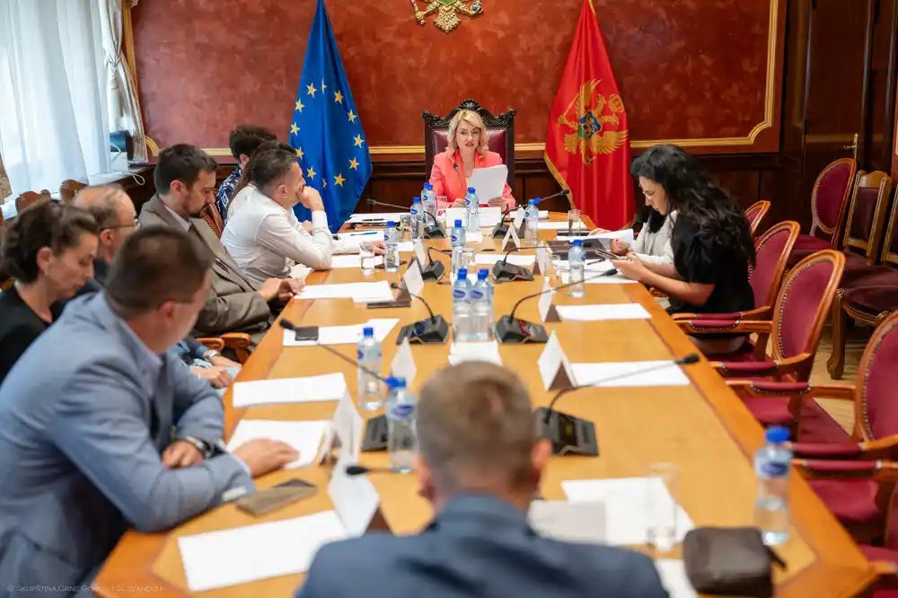 Utvrđen predlog amandmana na Ustav, ništa sa javne rasprave nije prihvaćeno