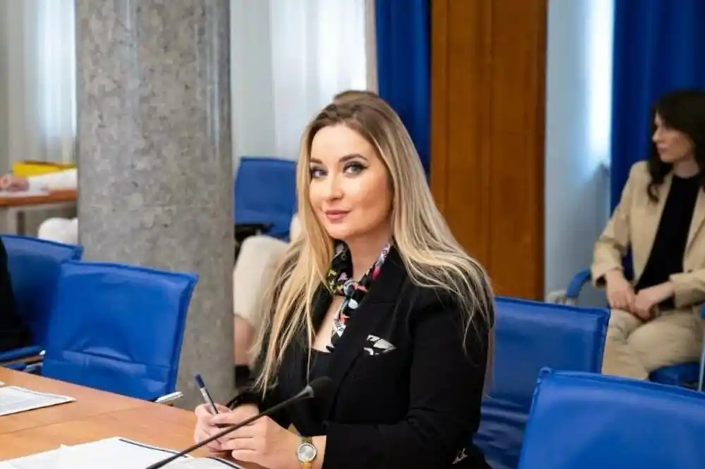 Vučelić: Ne prestaje kontinuirana anticrnogorska kampanja iz Beograda