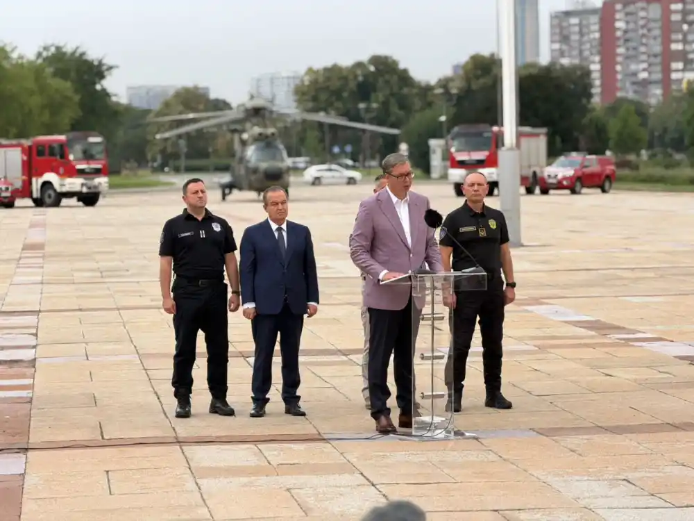 Vučić: Medijima u Crnoj Gori nije važno što podržavaju Oluju nego mene napadaju; Problem je što sam ukazao na njihovo licemjerje