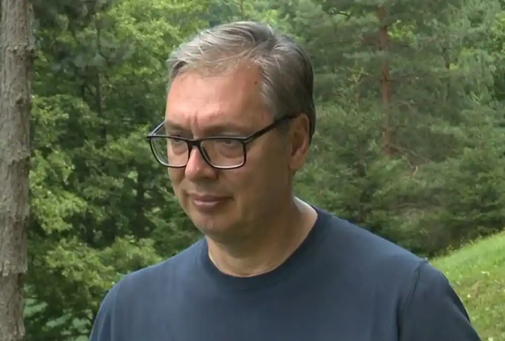 Vučić: Nove mašine u Jumku, radimo puteve u kuršumlijskom kraju