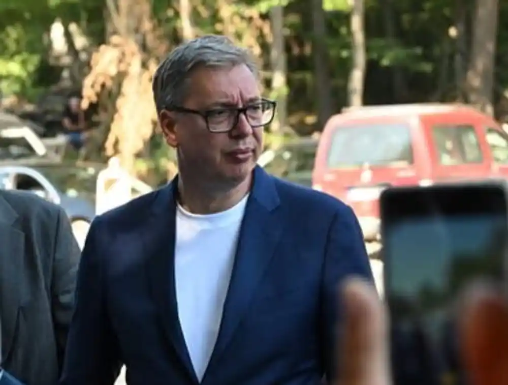 Vučić o „vatrenoj lopti“ ispaljenoj sa KiM: Jasna je namjera, istraga je u toku