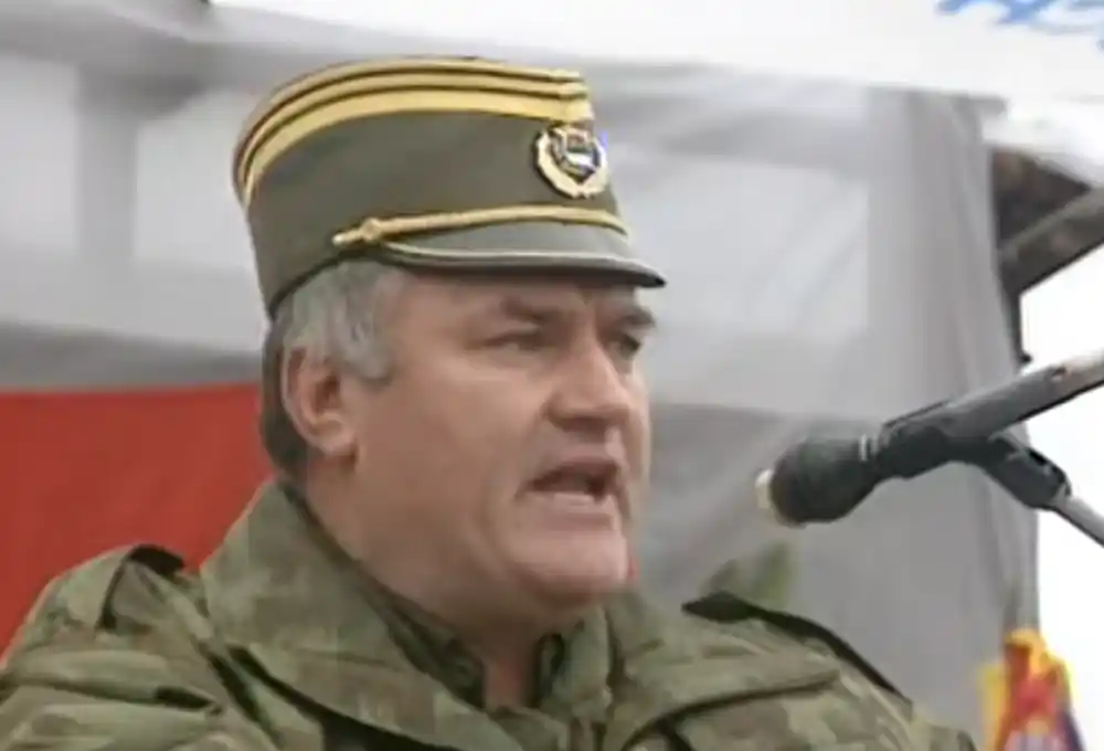 Vučić saopštio: General Ratko Mladić je defakto na samrti