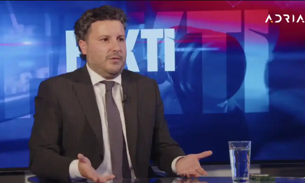 Abazović: Velikim lancima dat alibi da podignu cijene, bacaju hidrogensku bombu u finansije Crne Gore
