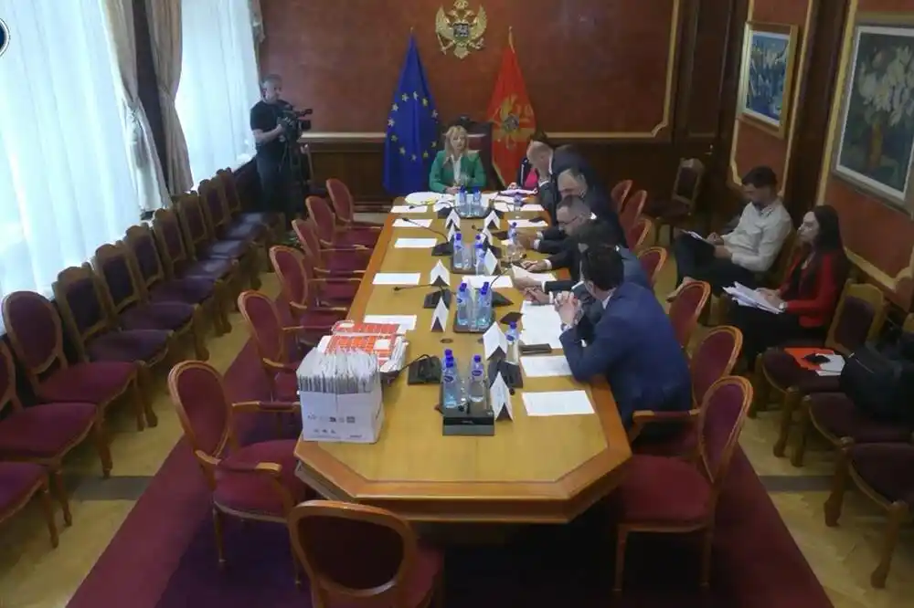 Administrativni odbor utvrdio predlog za članicu UO Fonda i listu kandidata za Savjet RTCG