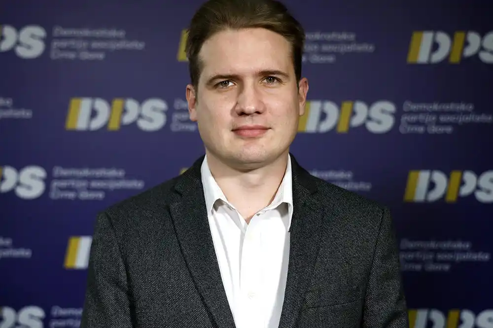 Ćulafić: Spajić i Mujović nakon četiri godine vlasti spali na otvaranje puteva po selima