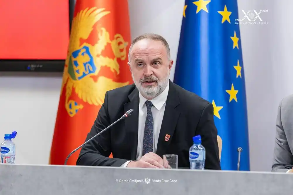 Đeljošaj: Osuđujem uvrede koje je DPS uputio Camaju, riječ je o ličnom stavu a ne o odluci Albanskog foruma