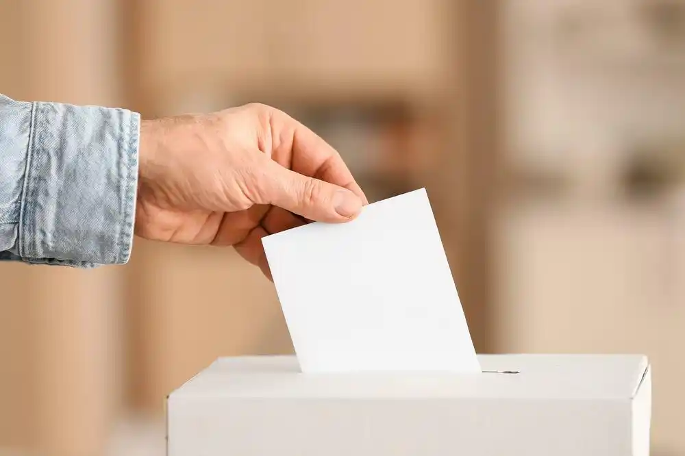 Građani Srbije koji žele da glasaju u inostranstvu moraju da se prijave do 3. oktobra