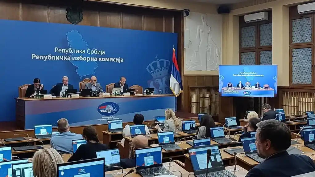 Kandidature za izbore: Republička izborna komisija proglasila sedam lista