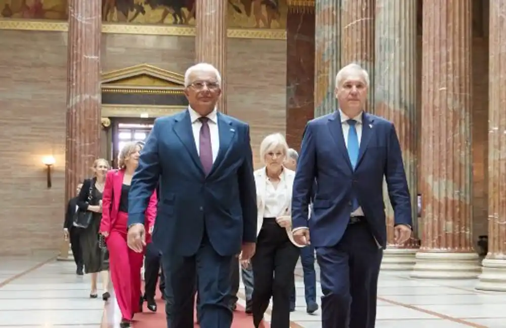 Mandić u Beču: Podrška Austrije evropskom putu Crne Gore, razgovarano i o Mladiću