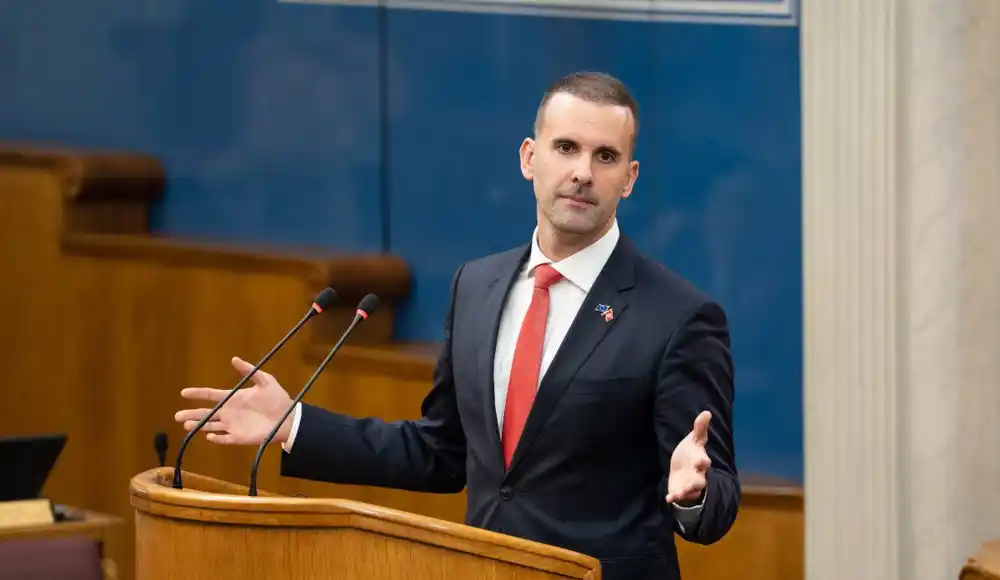 Medojević: Spajić objavio plan od milijardu evra bez konsultacija sa koalicionim partnerima