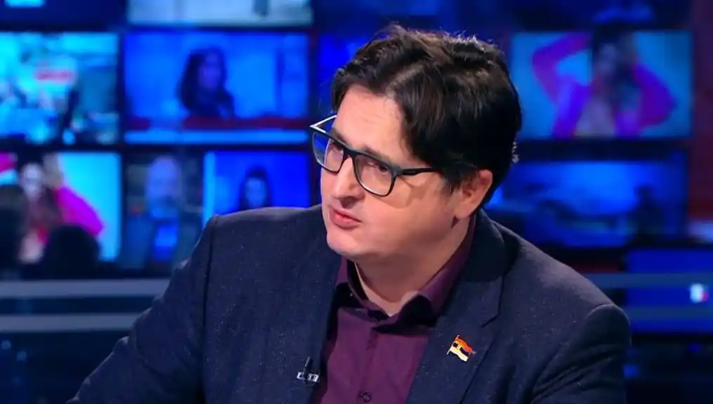 Mrdić: Kreatori blokaderske kampanje lažima o navodnom prisluškivanju izmišljaju novi zvučni top