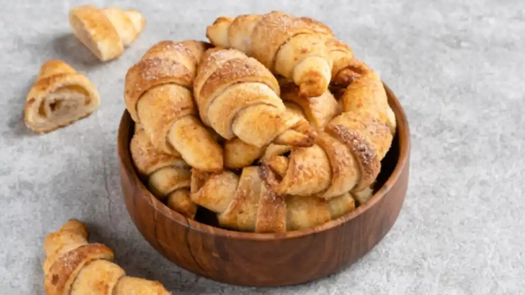 Najmekše kiflice sa savršenim premazom od maslaca i margarina